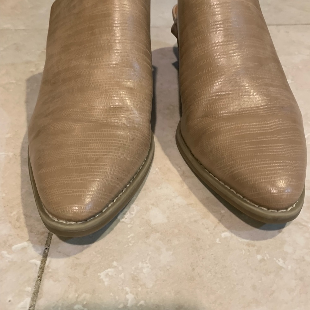 Universal Thread Clog - image 4